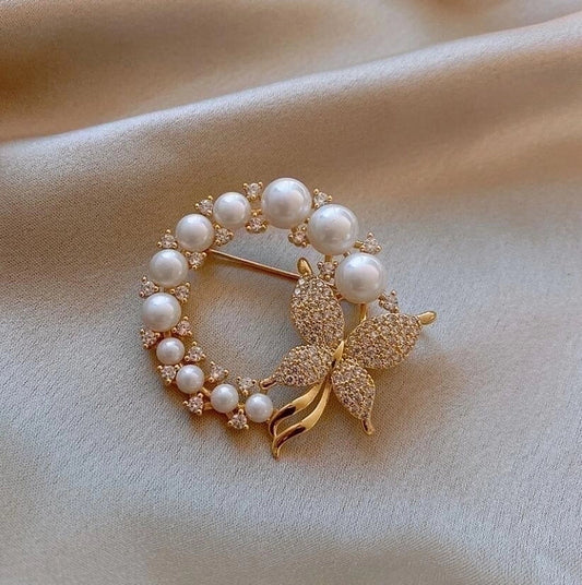 Butterfly Pearl and Rhinestone Pin Brooch