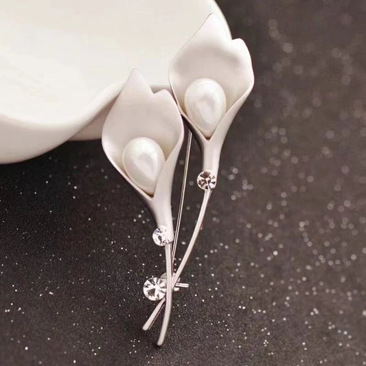Silver Tulip with Pearl Brooch
