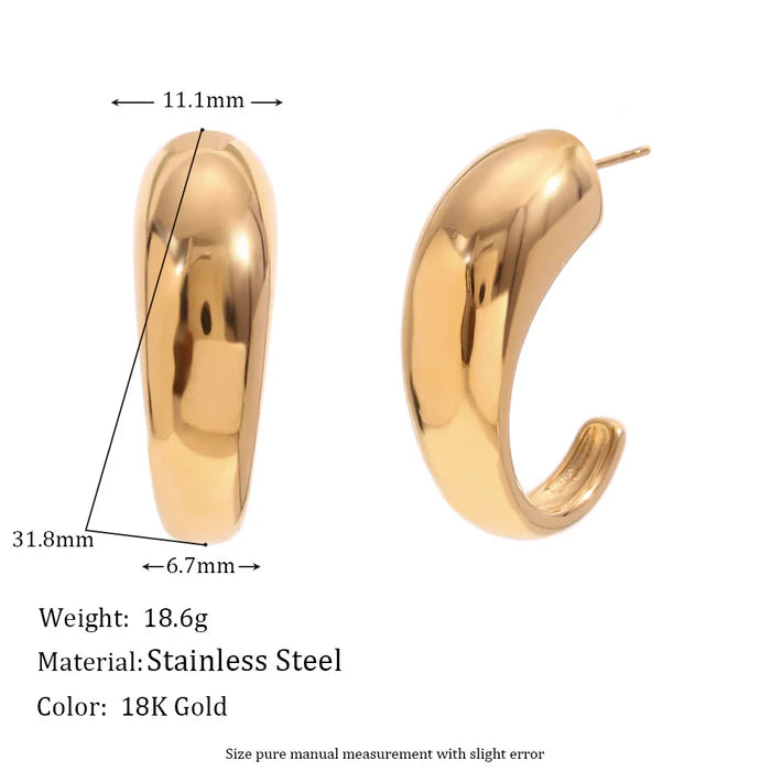 Smooth C-shaped Small Tail Earrings - 18k Gold Plated